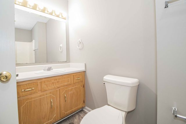 245 Waterford Drive, Oak Grove, KY 42262