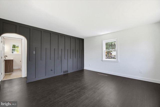 220 NEW HILLCREST AVE, Ewing, NJ 08628