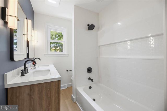 220 NEW HILLCREST AVE, Ewing, NJ 08628