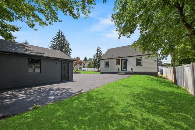 220 NEW HILLCREST AVE, Ewing, NJ 08628