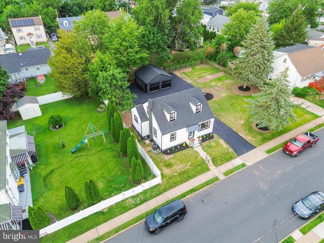 220 NEW HILLCREST AVE, Ewing, NJ 08628