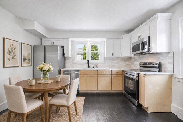 220 NEW HILLCREST AVE, Ewing, NJ 08628