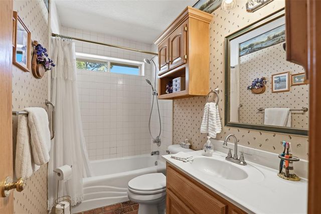 7425 N Hiwassee Road, Jones, OK 73049