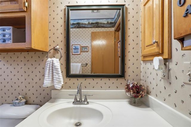 7425 N Hiwassee Road, Jones, OK 73049