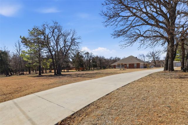 7425 N Hiwassee Road, Jones, OK 73049