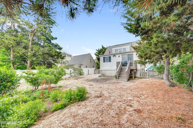 5603 Bayview Avenue, Long Beach Twp, NJ 08008