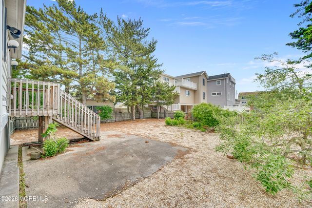 5603 Bayview Avenue, Long Beach Twp, NJ 08008