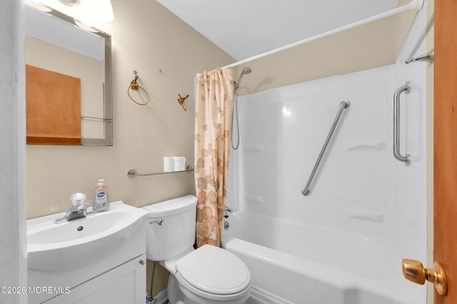 5603 Bayview Avenue, Long Beach Twp, NJ 08008