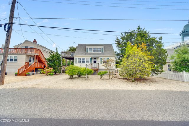 5603 Bayview Avenue, Long Beach Twp, NJ 08008
