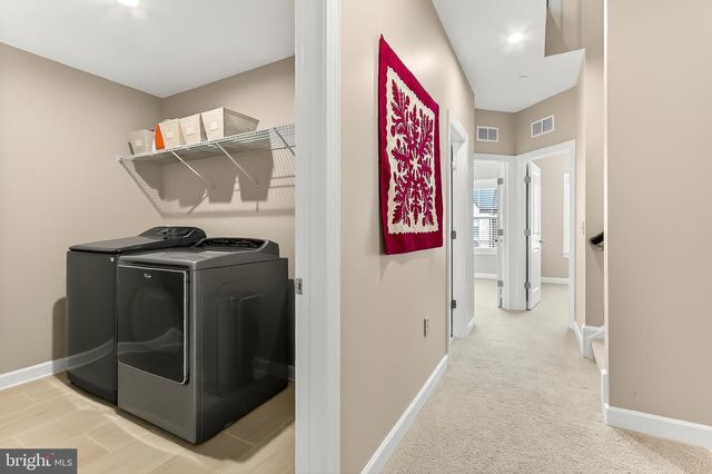 3795 RAINIER DR, Fairfax, VA 22033