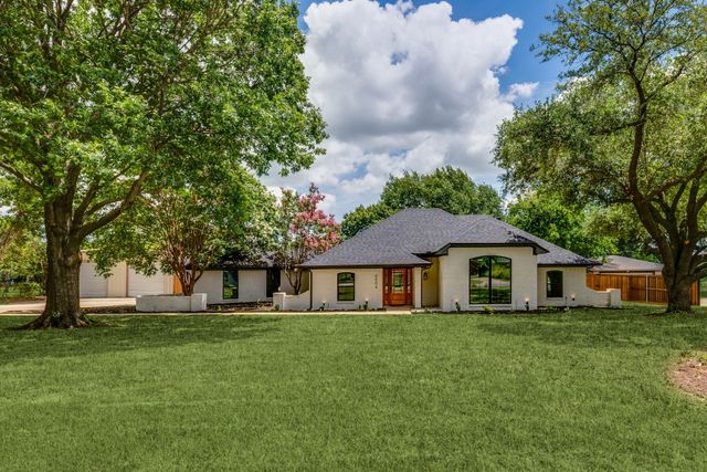 6504 Hilltop Trail, Sachse, TX 75048