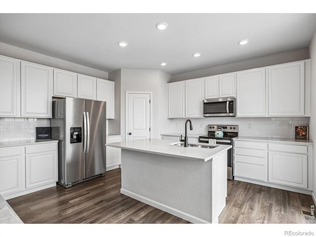 14680 Harvest Drive, Longmont, CO 80504