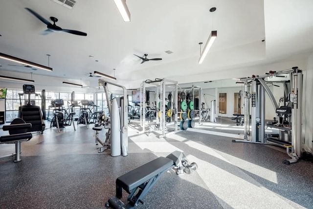 12201 Dessau RD 04301, Austin, TX 78754