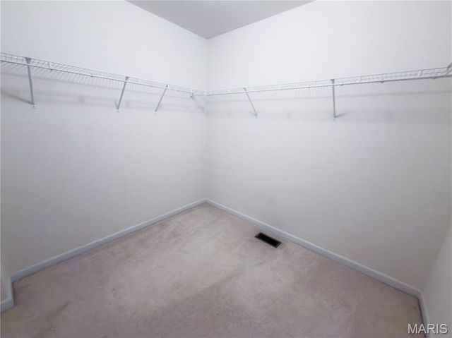 1907 Meadow Trails Drive, Florissant, MO 63031