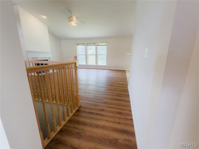 1907 Meadow Trails Drive, Florissant, MO 63031
