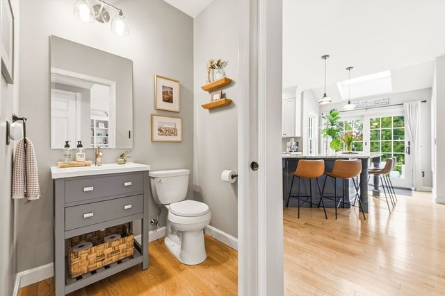 6 Hancock Rd, Franklin, MA 02038
