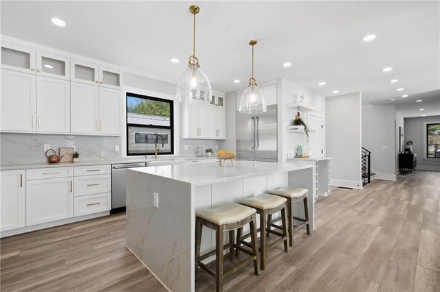 415 Westside Drive, Roswell, GA 30075