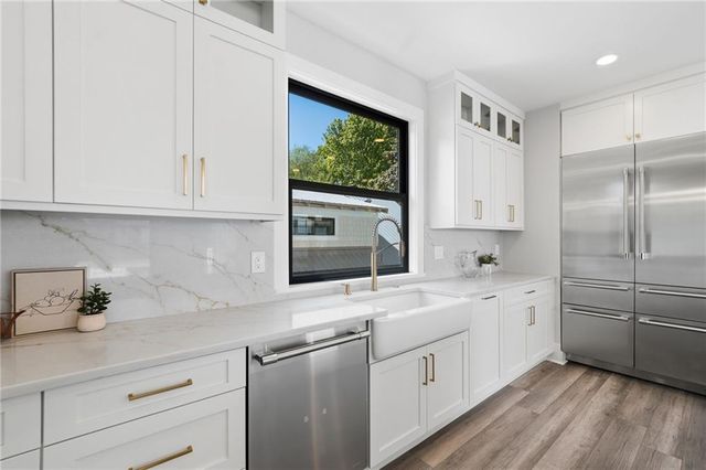 415 Westside Drive, Roswell, GA 30075