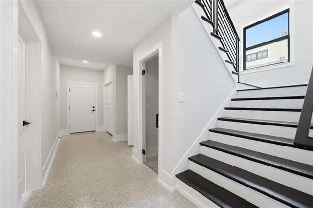 415 Westside Drive, Roswell, GA 30075