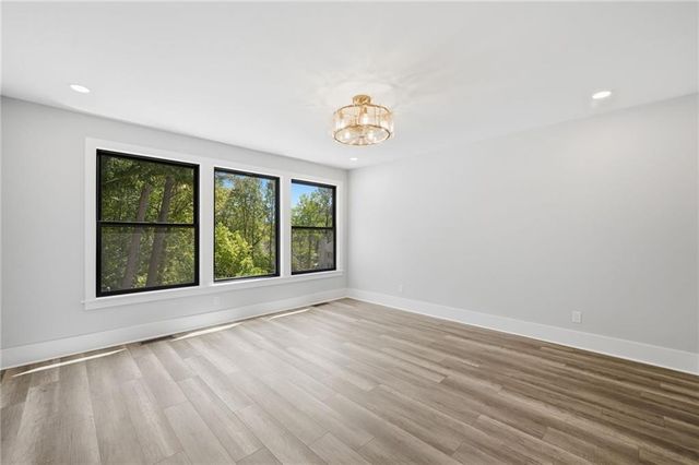 415 Westside Drive, Roswell, GA 30075