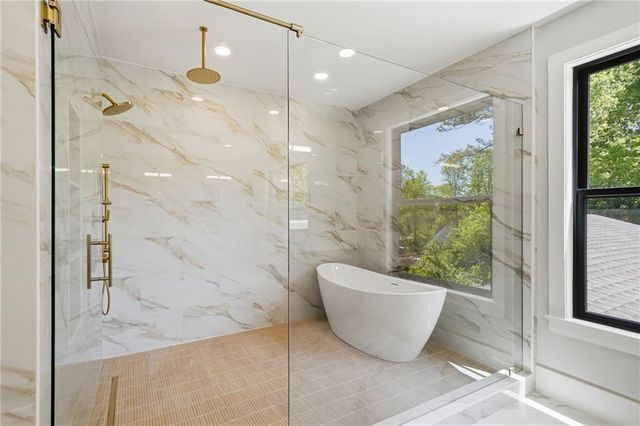 415 Westside Drive, Roswell, GA 30075