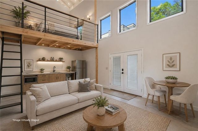 415 Westside Drive, Roswell, GA 30075