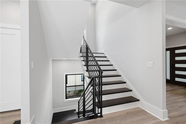 415 Westside Drive, Roswell, GA 30075