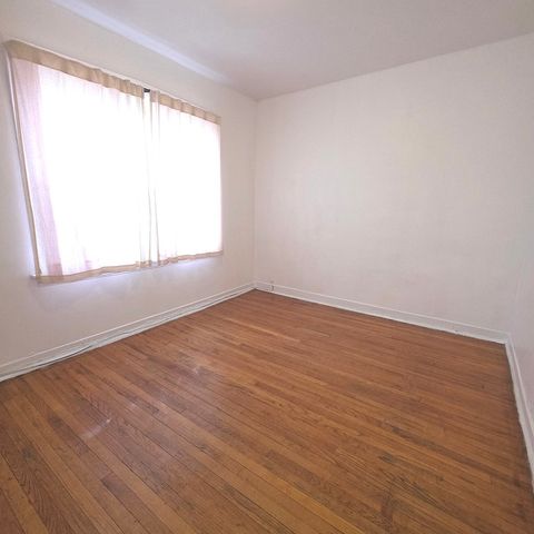 1248 N Spaulding Avenue 2, Chicago, IL 60651