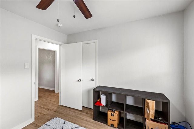 516 23rd Avenue N, Texas City, TX 77590