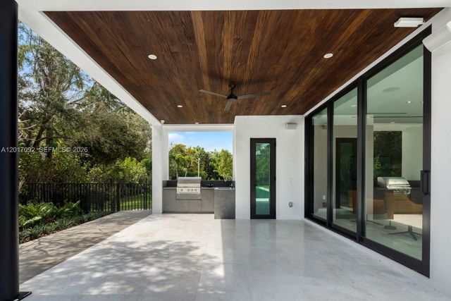 6920 SW 124th St, Pinecrest, FL 33156