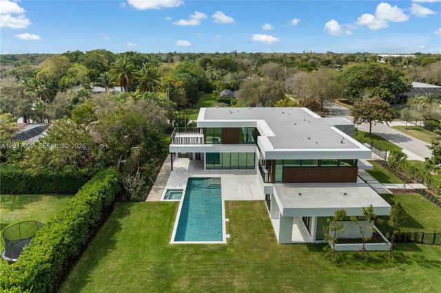 6920 SW 124th St, Pinecrest, FL 33156
