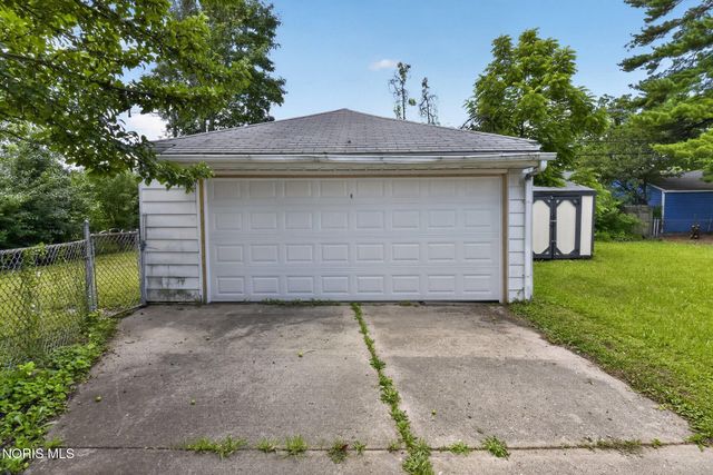 345 Kopernik Avenue, Toledo, OH 43607