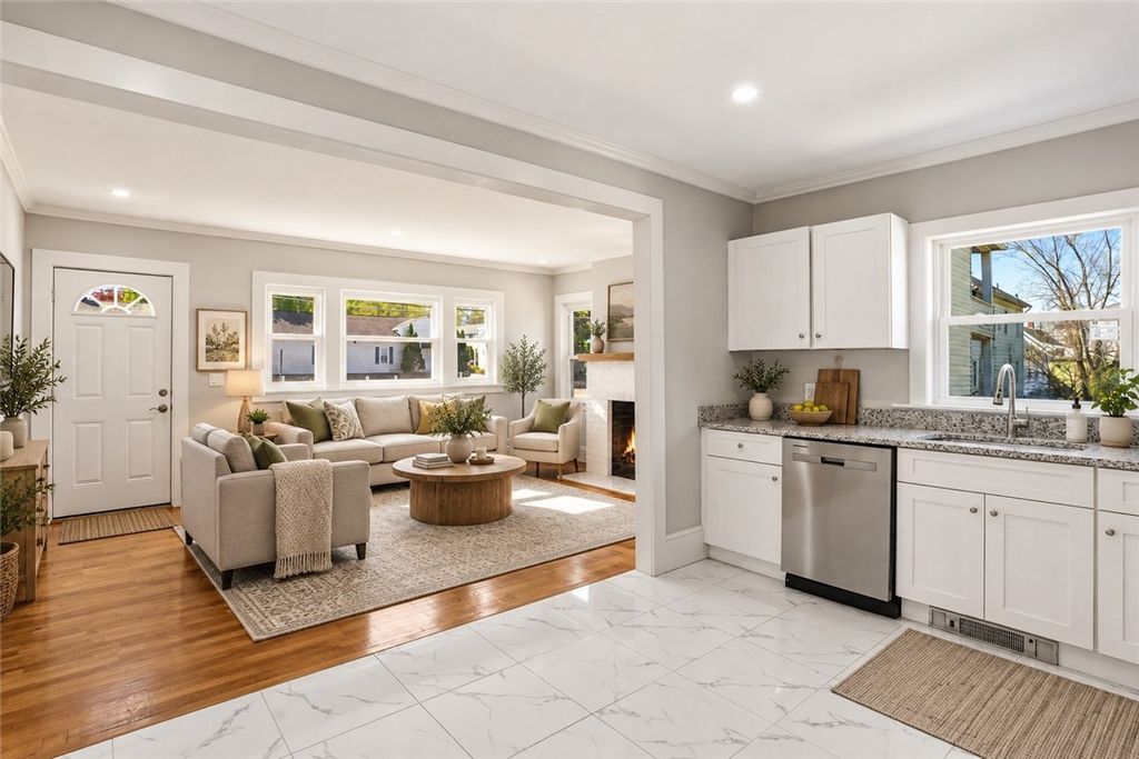 1567 Centerville Road, Warwick, RI 02886