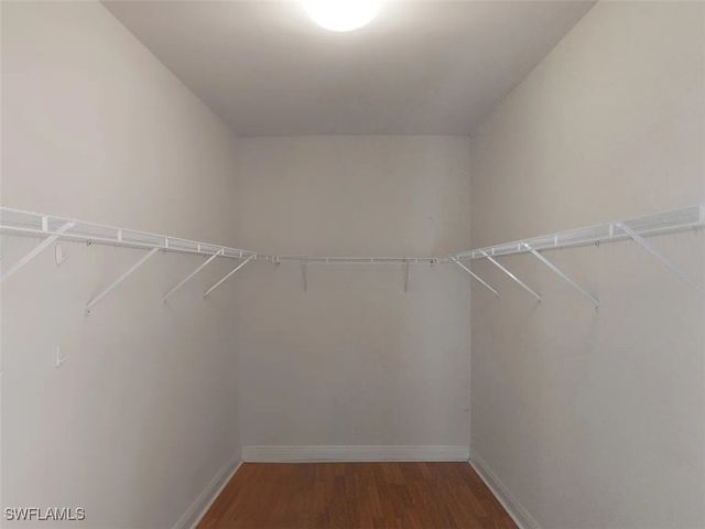 120 18th AVE NE, Naples, FL 34120