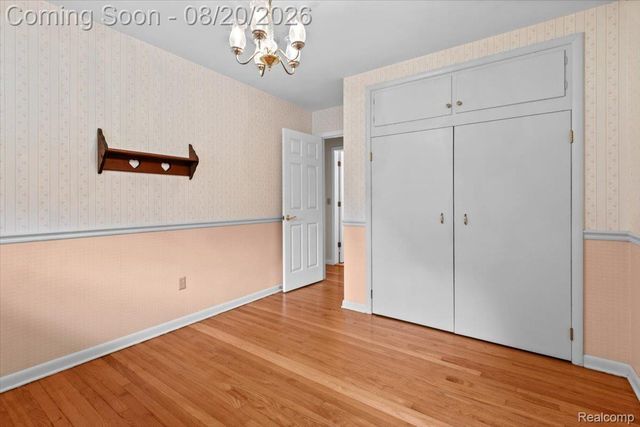 5860 Wright Drive, Troy, MI 48098