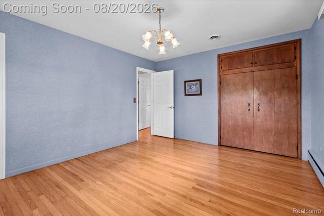 5860 Wright Drive, Troy, MI 48098