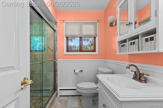 5860 Wright Drive, Troy, MI 48098
