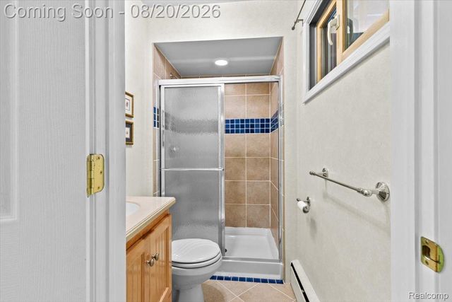 5860 Wright Drive, Troy, MI 48098