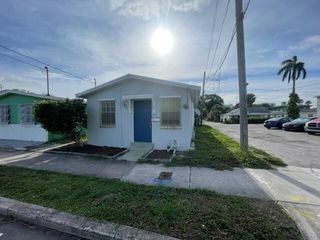 420 DOUGLASS Avenue, West Palm Beach, FL 33401