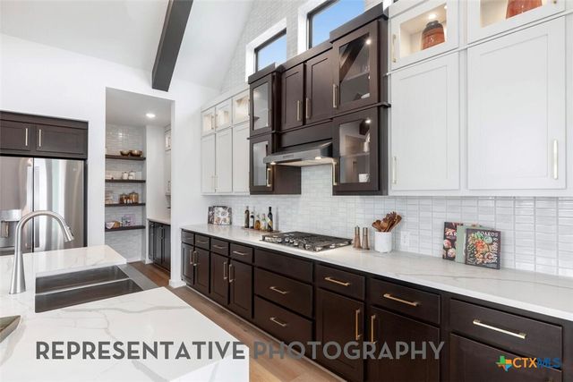 229 Rightfield Drive, Liberty Hill, TX 78642