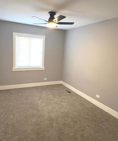 9339 S Burnside Avenue, Chicago, IL 60619