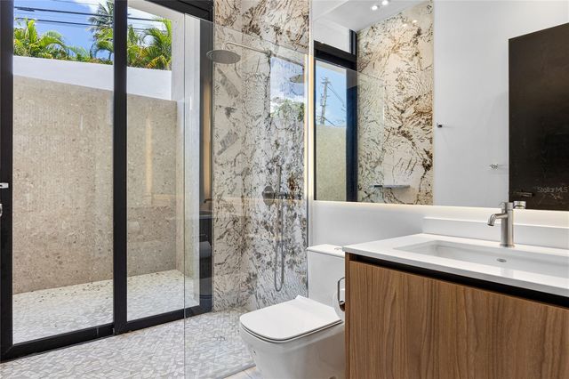 4 GOLF VIEW DRIVE, Dorado, PR 00646