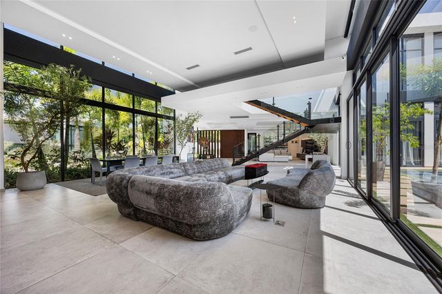 4 GOLF VIEW DRIVE, Dorado, PR 00646