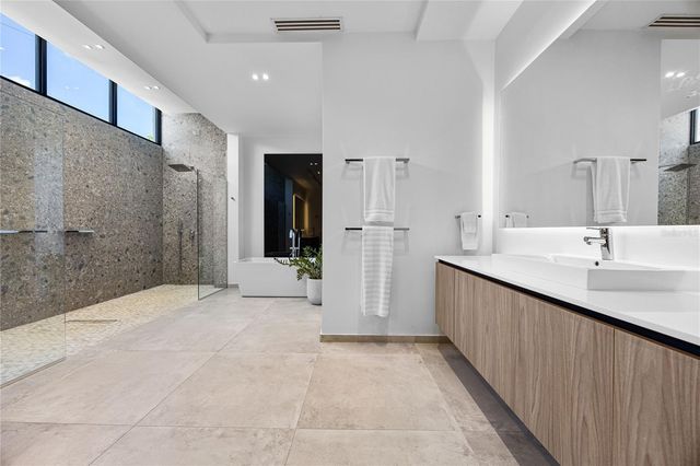 4 GOLF VIEW DRIVE, Dorado, PR 00646