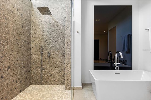 4 GOLF VIEW DRIVE, Dorado, PR 00646