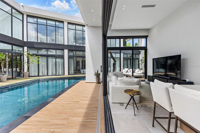 4 GOLF VIEW DRIVE, Dorado, PR 00646