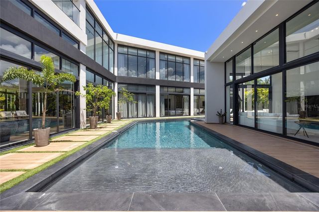 4 GOLF VIEW DRIVE, Dorado, PR 00646