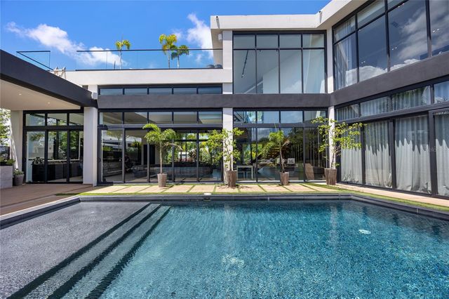 4 GOLF VIEW DRIVE, Dorado, PR 00646