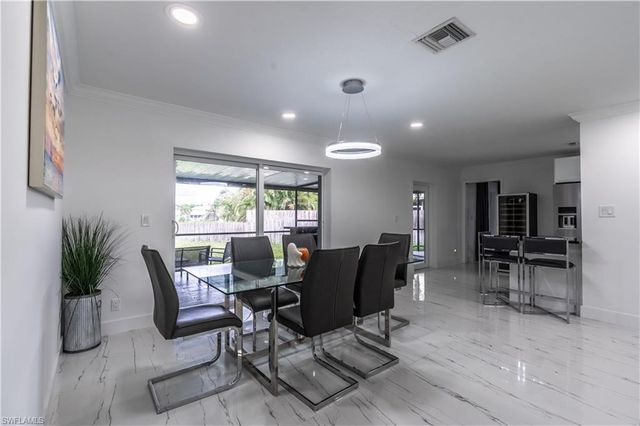 3096 52nd ST SW, Naples, FL 34116