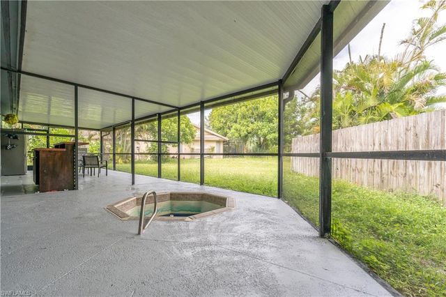 3096 52nd ST SW, Naples, FL 34116